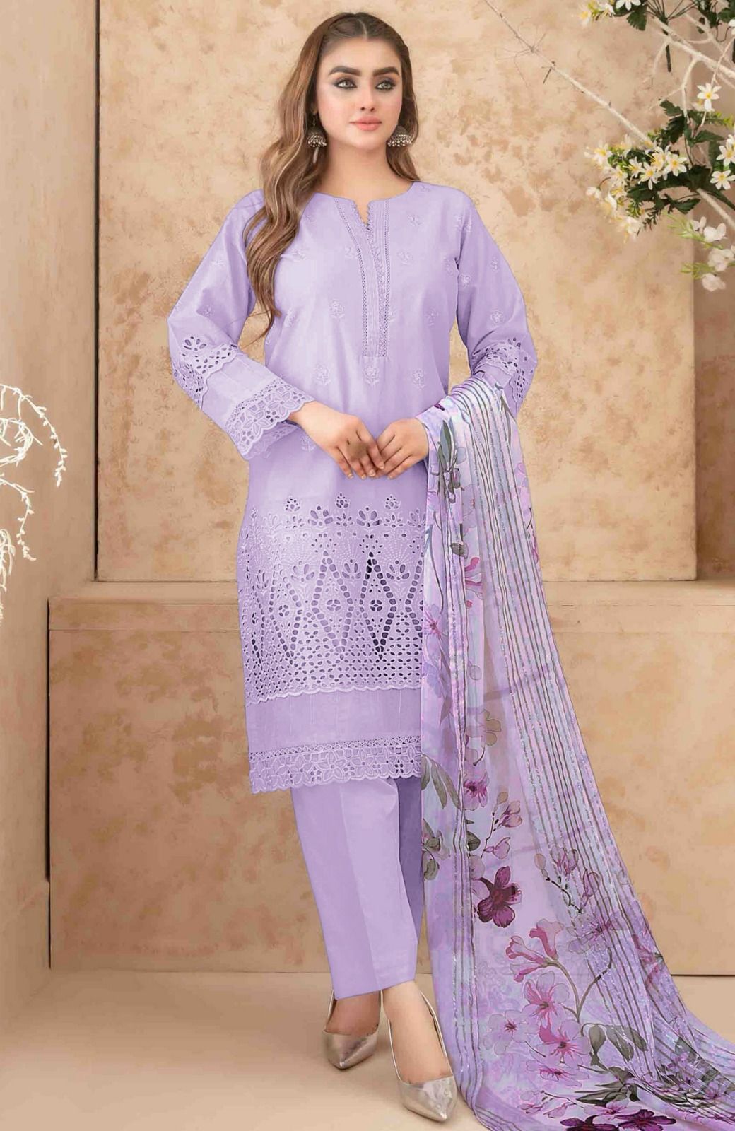 Pastel Lilac Elegance & 3 Piece Embroidered Lawn Dress with Floral Chiffon Dupatta