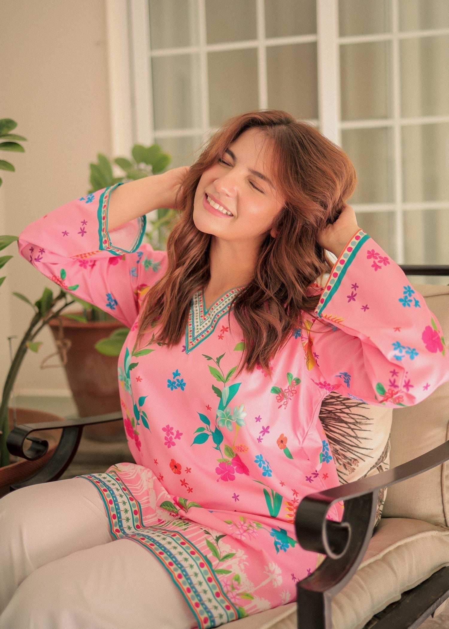 Premium Bloom Dhaga 2‑Piece Co‑Ord Set with Floral Thread work – Pink Tunic and Ivory Trousers