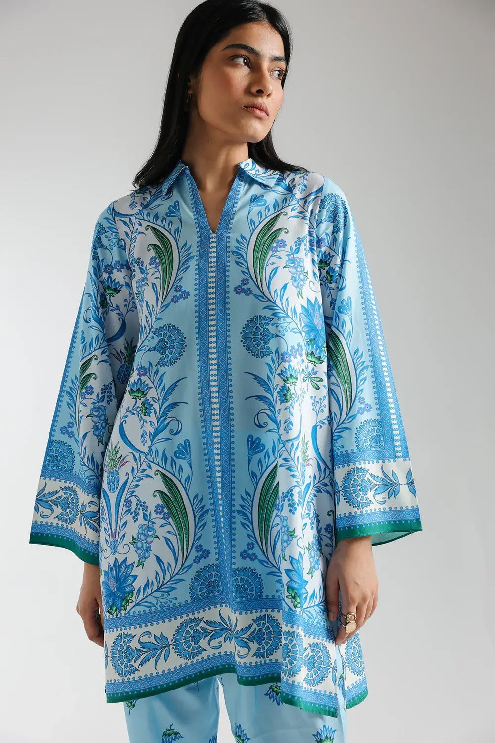 Sky Blue Printed Co-Ords 2Piece Suit with Green Paisley Printed Shirt & Matching Trouser