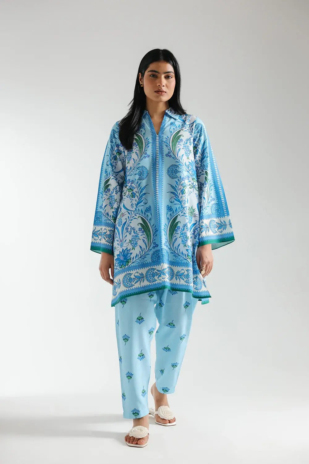 Sky Blue Printed Co-Ords 2Piece Suit with Green Paisley Printed Shirt & Matching Trouser
