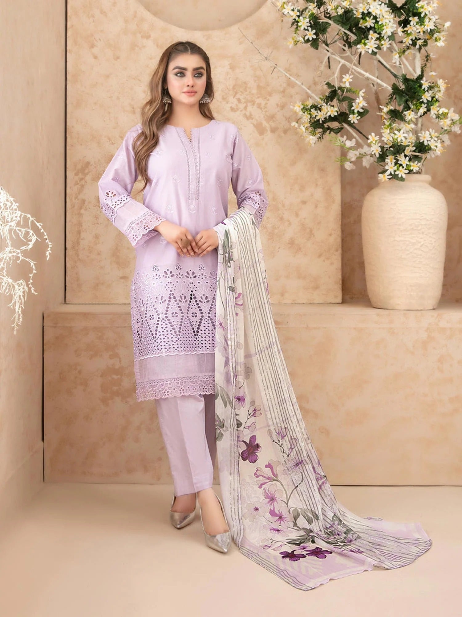 Pastel Lilac Elegance & 3 Piece Embroidered Lawn Dress with Floral Chiffon Dupatta